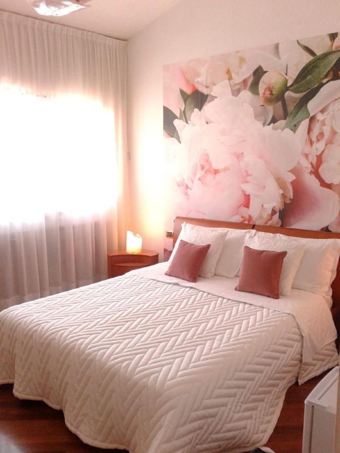 Bed and Breakfast Tosca House Varenna Zewnętrze zdjęcie