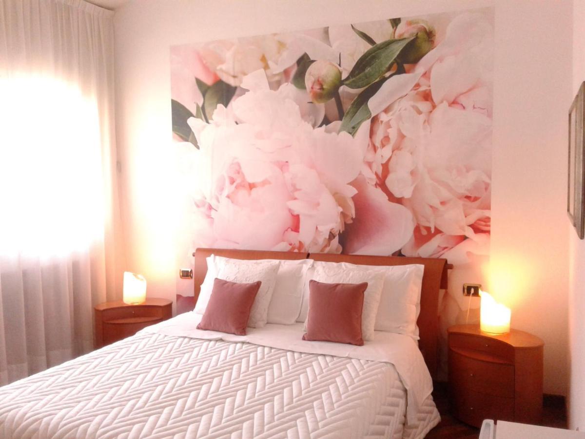 Bed and Breakfast Tosca House Varenna Zewnętrze zdjęcie